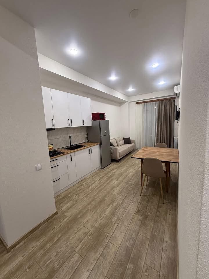 2 otaqlı mənzil kirayə, Rustavi - $400