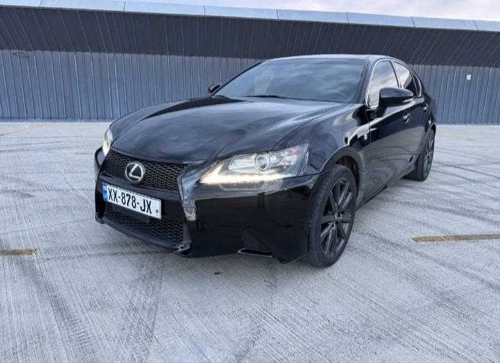 2015წ. 4×4 f sport 100ml გარბენი — 11,000₾