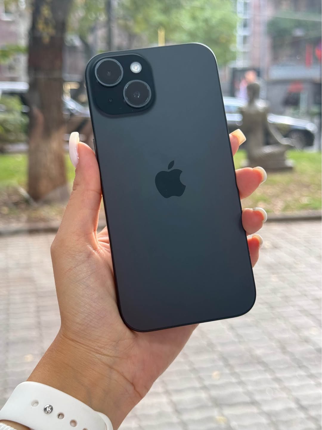 Factory condition 85% battery with box