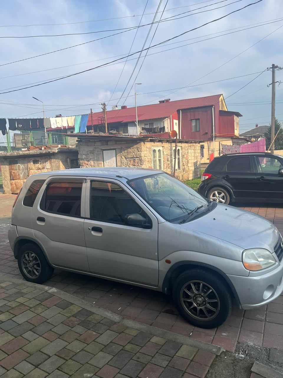 Suzuki Swift 2003 — 2,100$