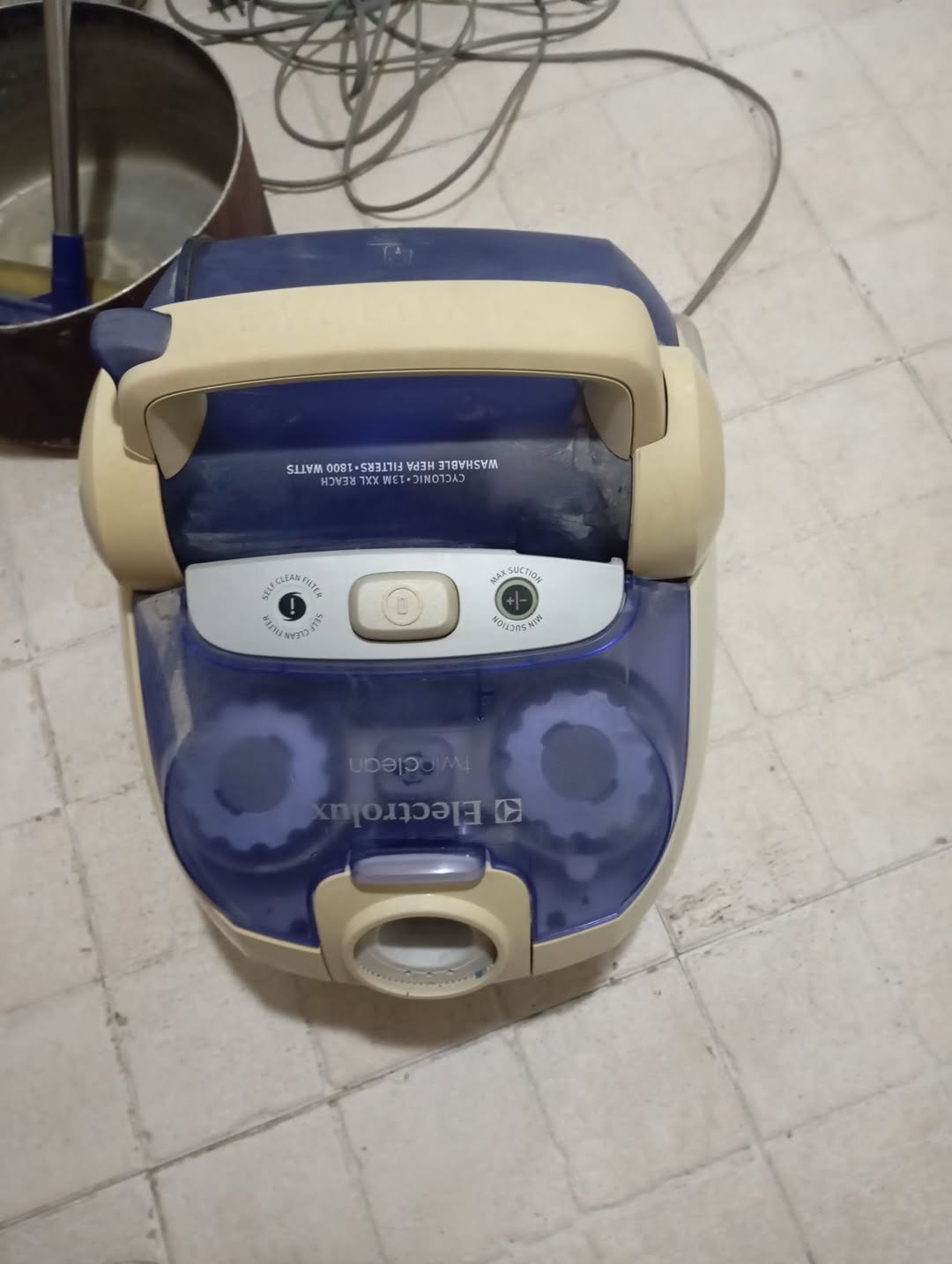 Пылесос Electrolux, не работает