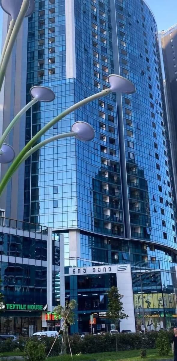 Сдаётся 1-комнатная квартира, Батуми — $600