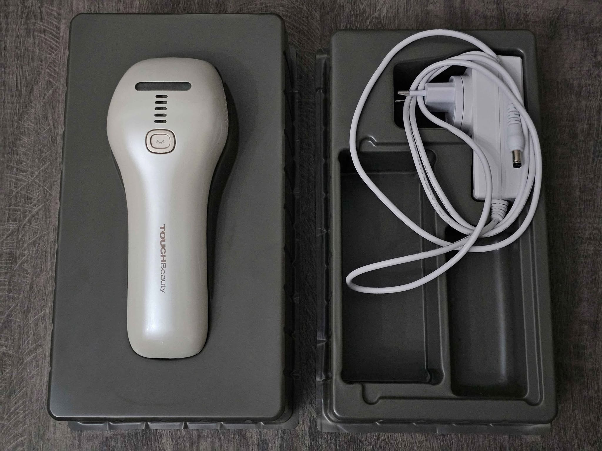 IPL hair removal device, used a few times