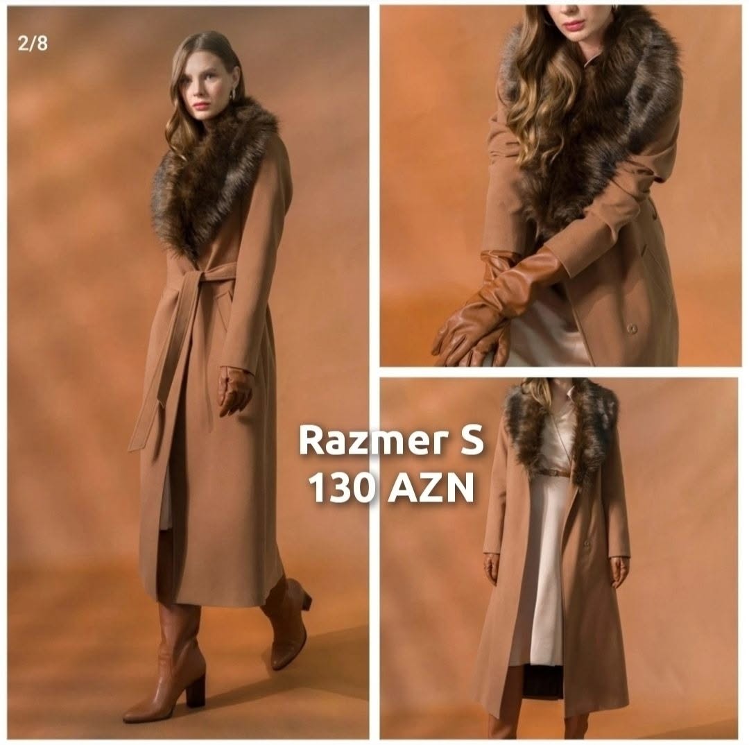 Camel wool coat with fur collar, size S