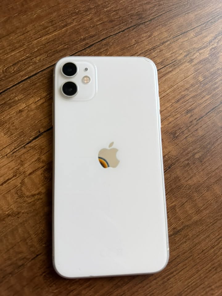 iPhone 11 გაუხსნელი, ბატარეა 71%
