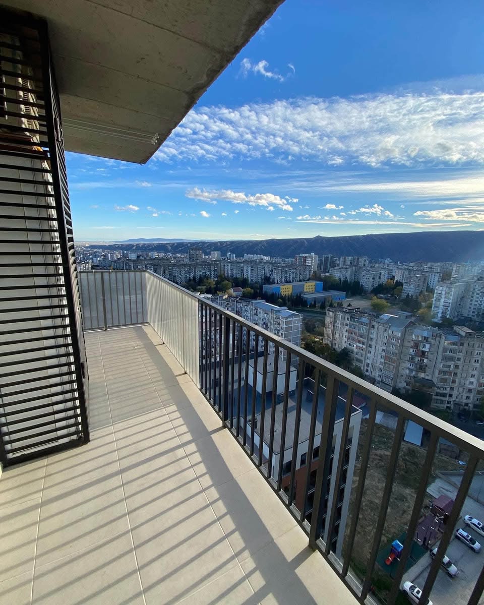 Kirayə icarəyə verilir mənzil, Tbilisi - 1,300 ₾