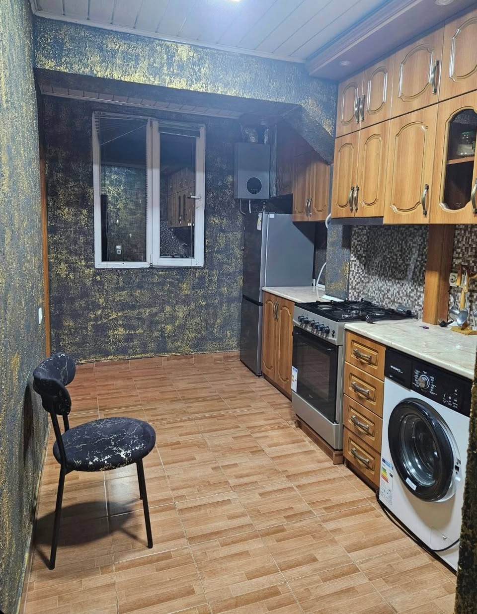 3 oda daire kiraya verilmektedir, Kutaisi - 800 ₾