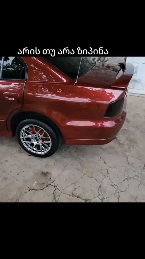 Avtomobil 1998