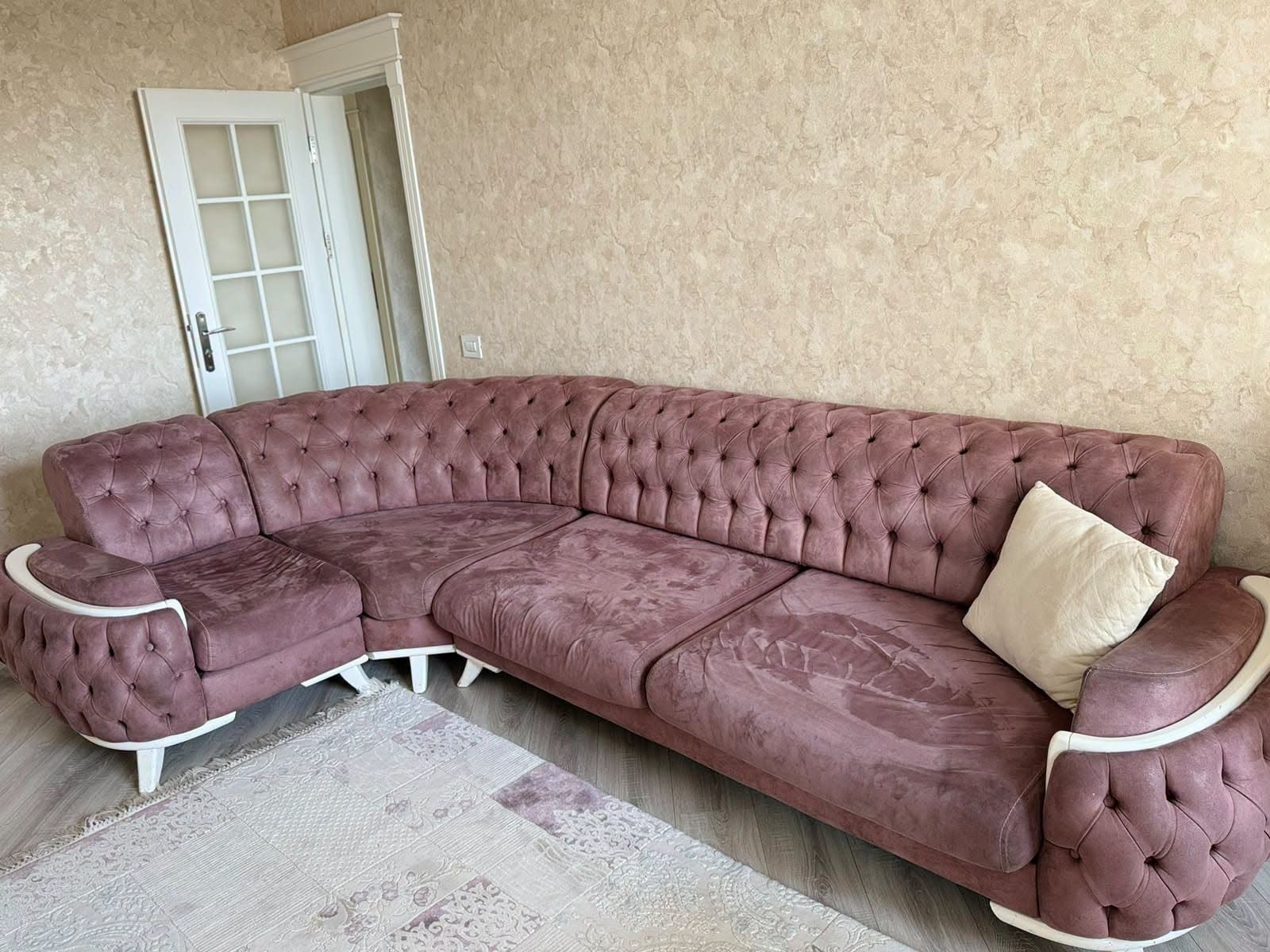 Mebel — 250₼