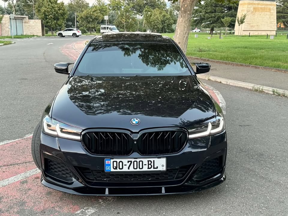BMW 540I 2017 — 24,000$