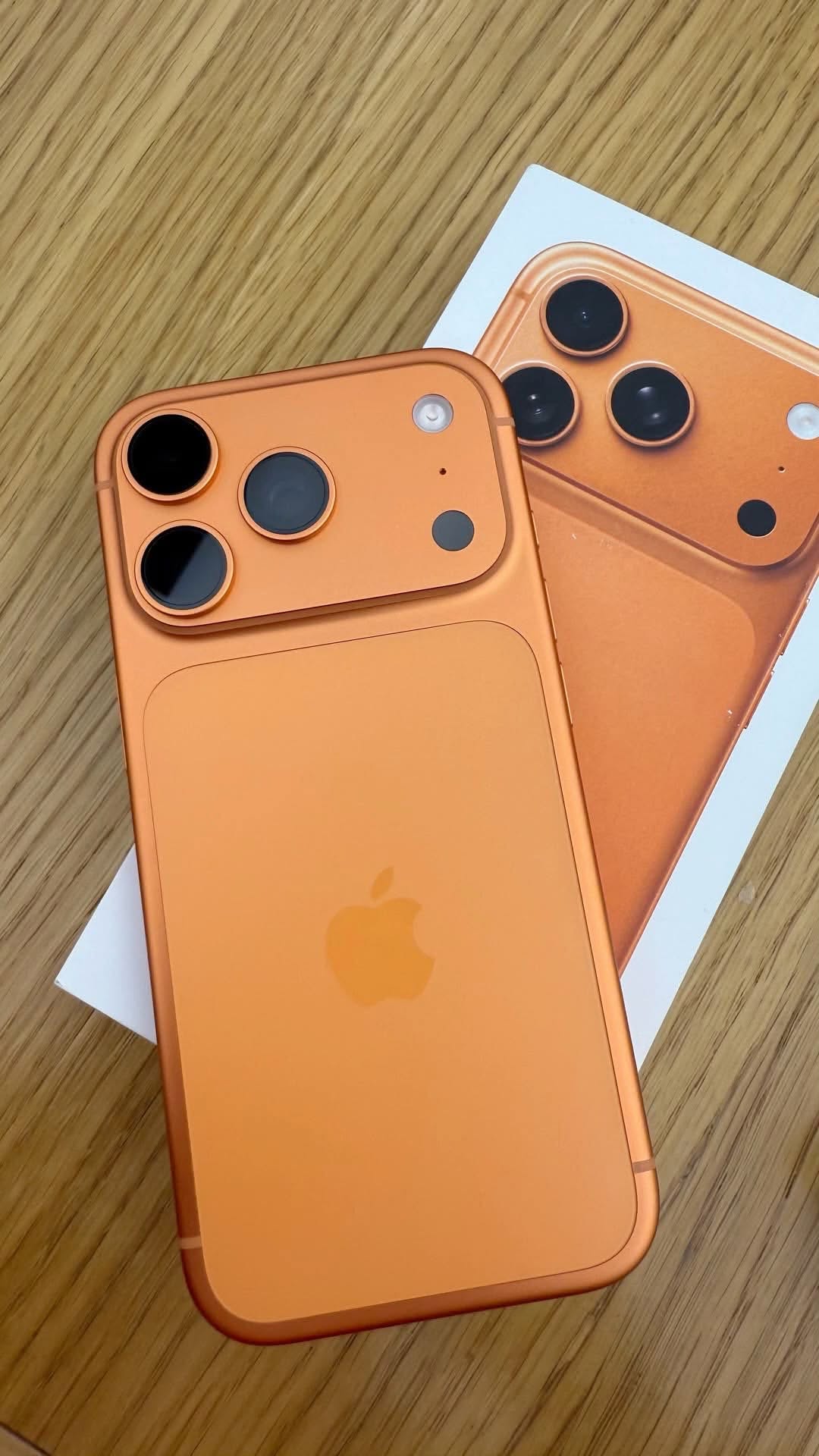 iPhone 17 Pro Max, სტაფილოსფერი, 96% ბატარეა