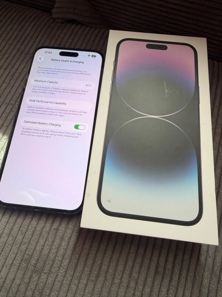 iPhone 14 Pro Max 256GB her şeyi dahil 750₾