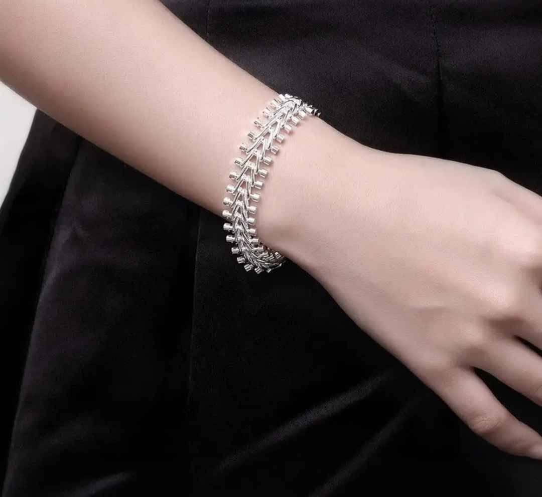 925 სტერლინგის ვერცხლის საწელი