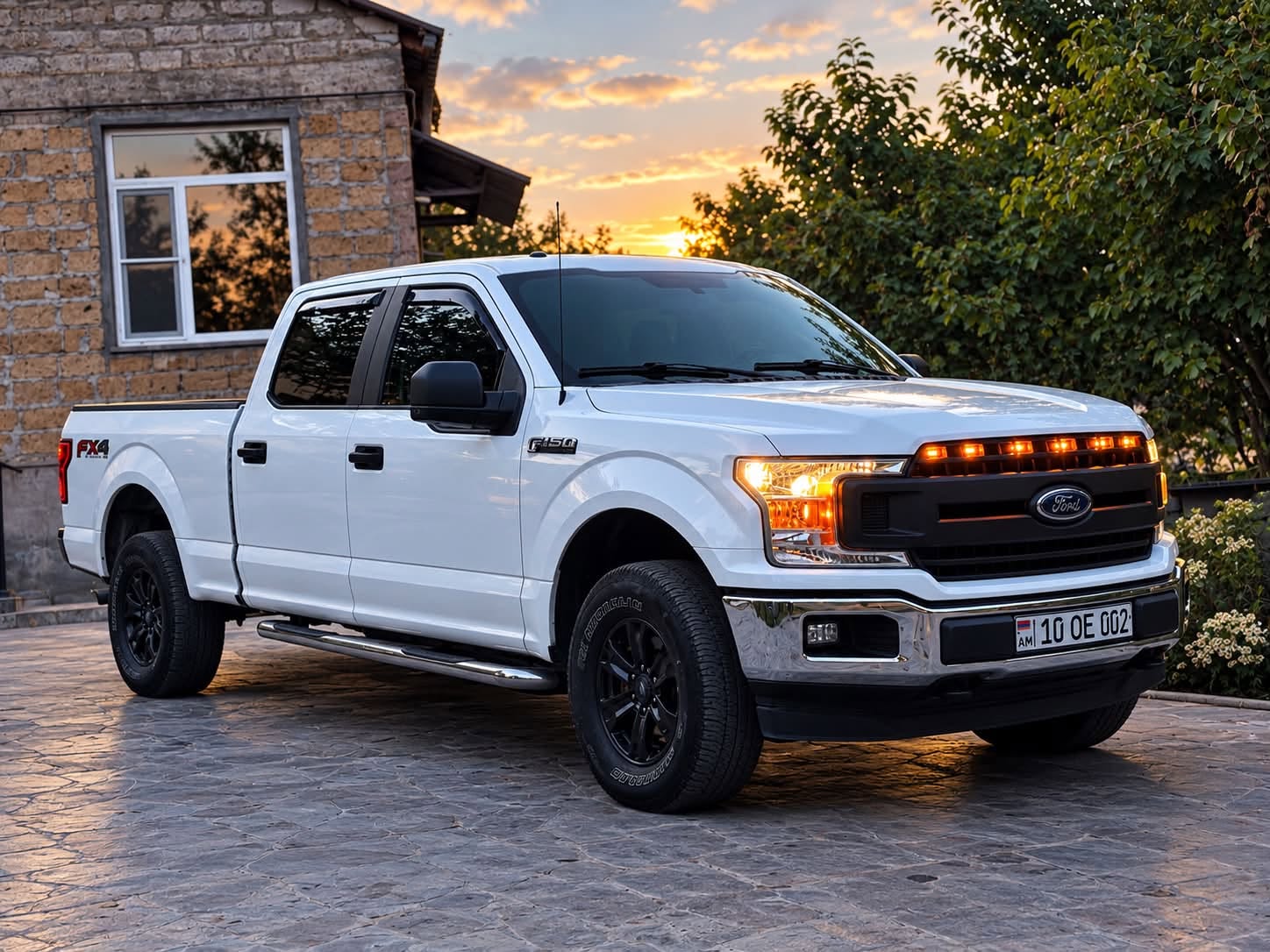 I will exchange Ford f-10, thank you very much, 2018 — $30,000