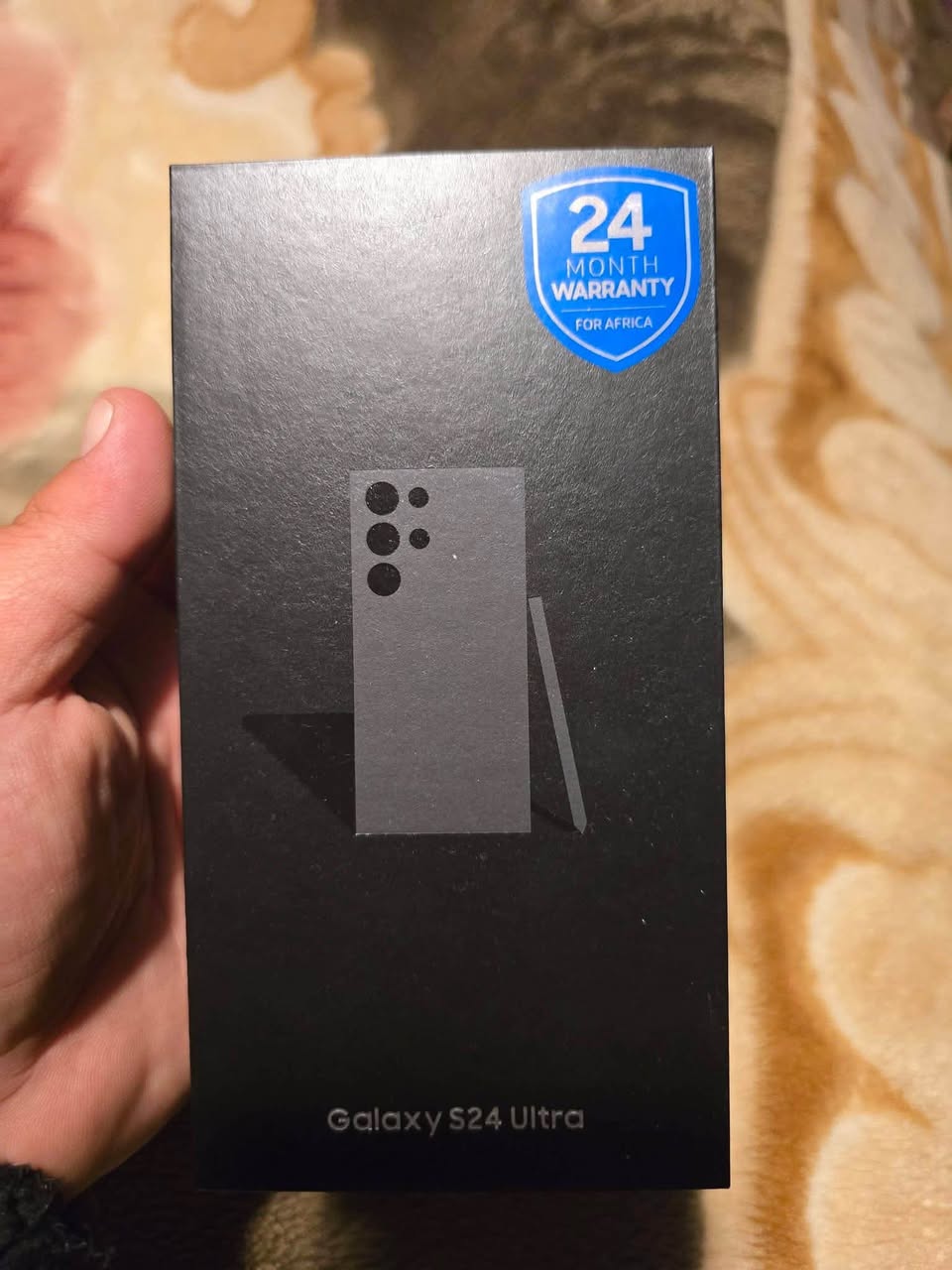 Samsung Galaxy S24 Ultra, with box