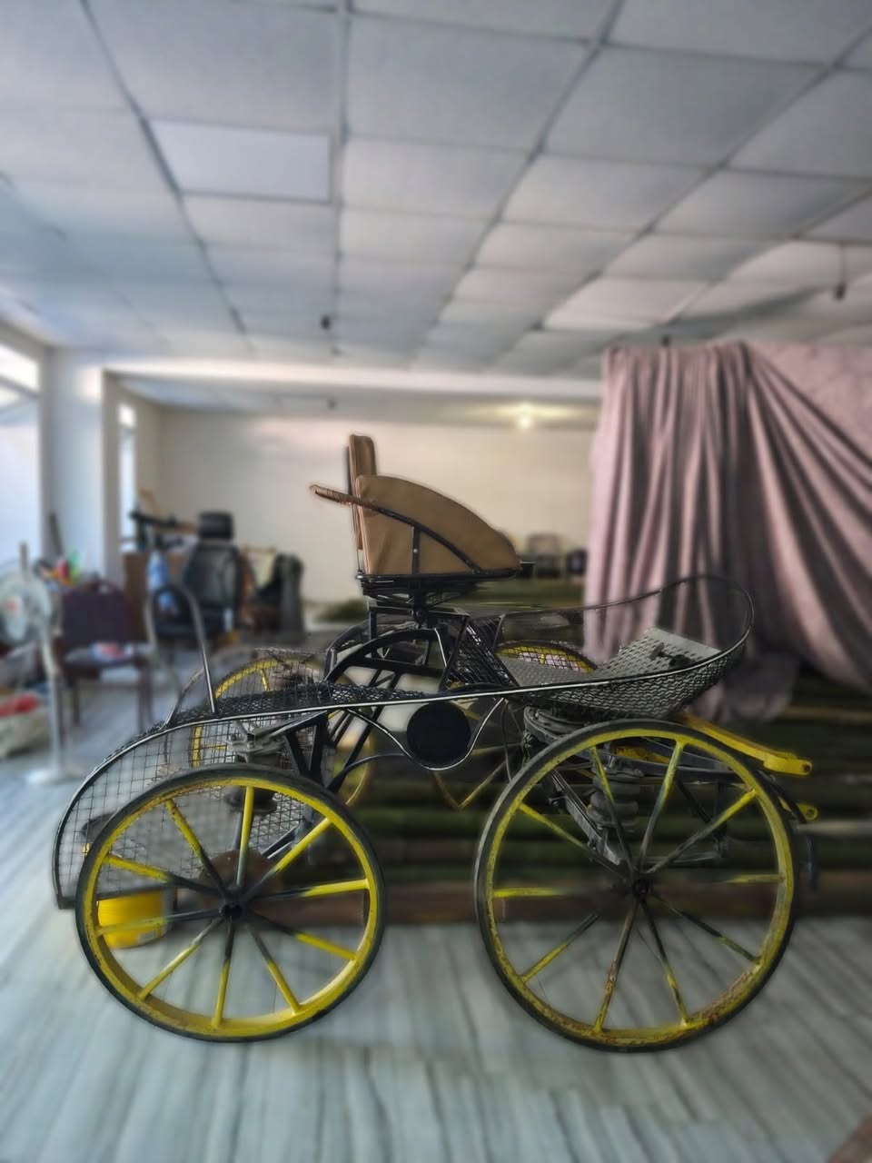 🐴 **Продаётся конная карета, цена — 4,500₾