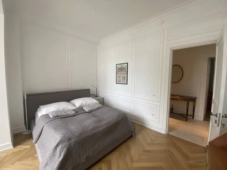 Satılır 4-otaqlı mənzil, Tbilisi — $325,000