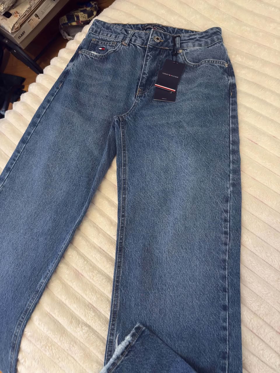 Tommy Hilfiger sizes 34,36,38,40 very