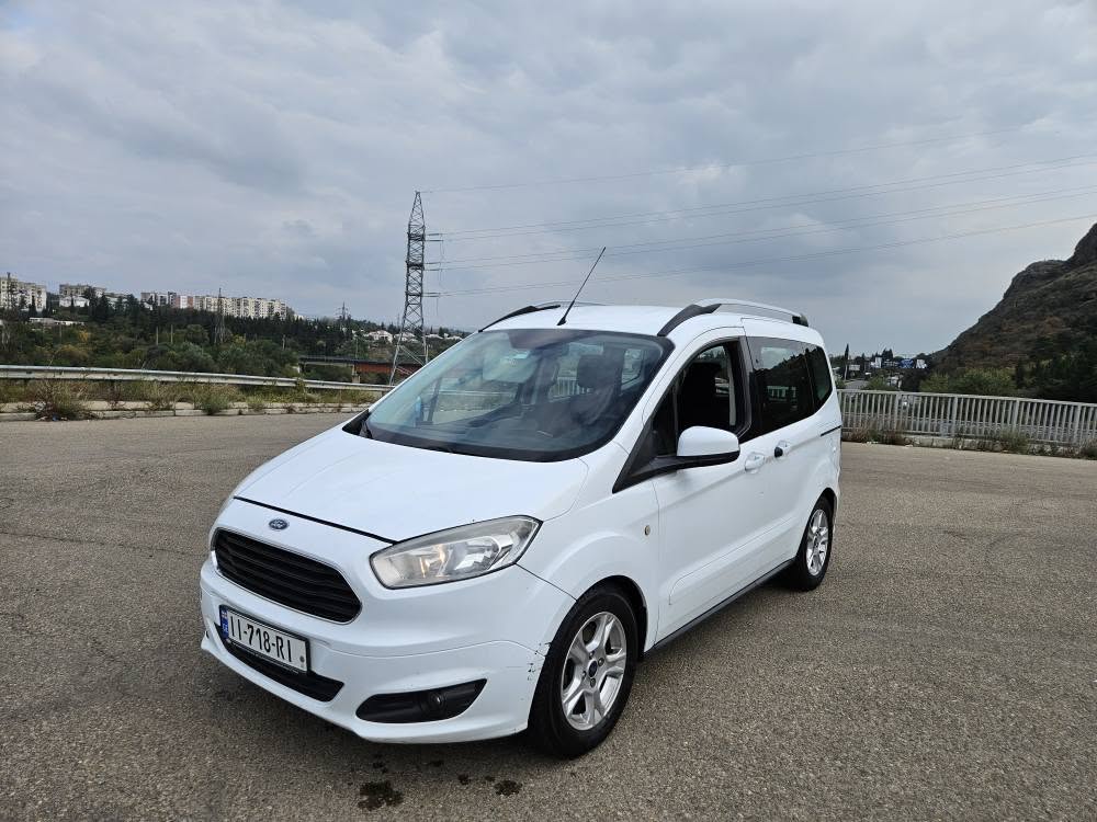 2018 წლის ავტომობილი 4 500 $