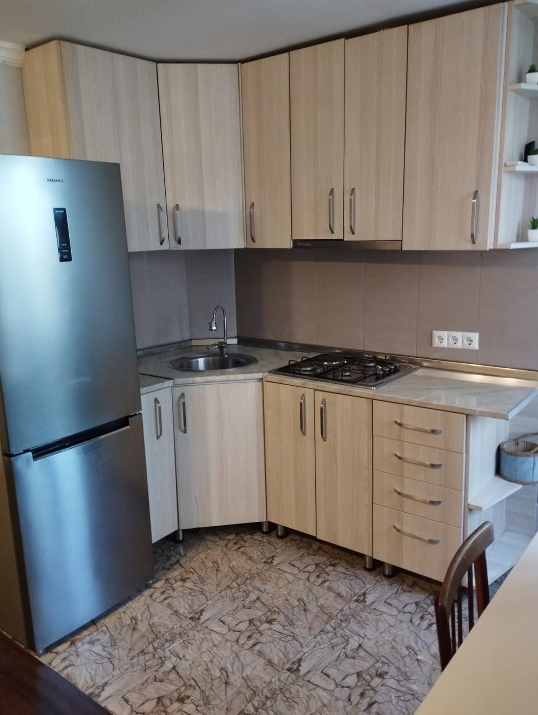 1+1 ოთახი 40 m², ზღვაზე საზღვარი, ბათუმი