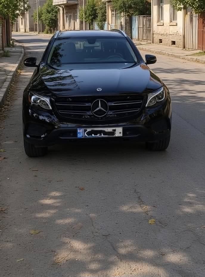 იყიდება Mercedes-Benz GLC 300 4MATIC, 2.0 — 17,000$