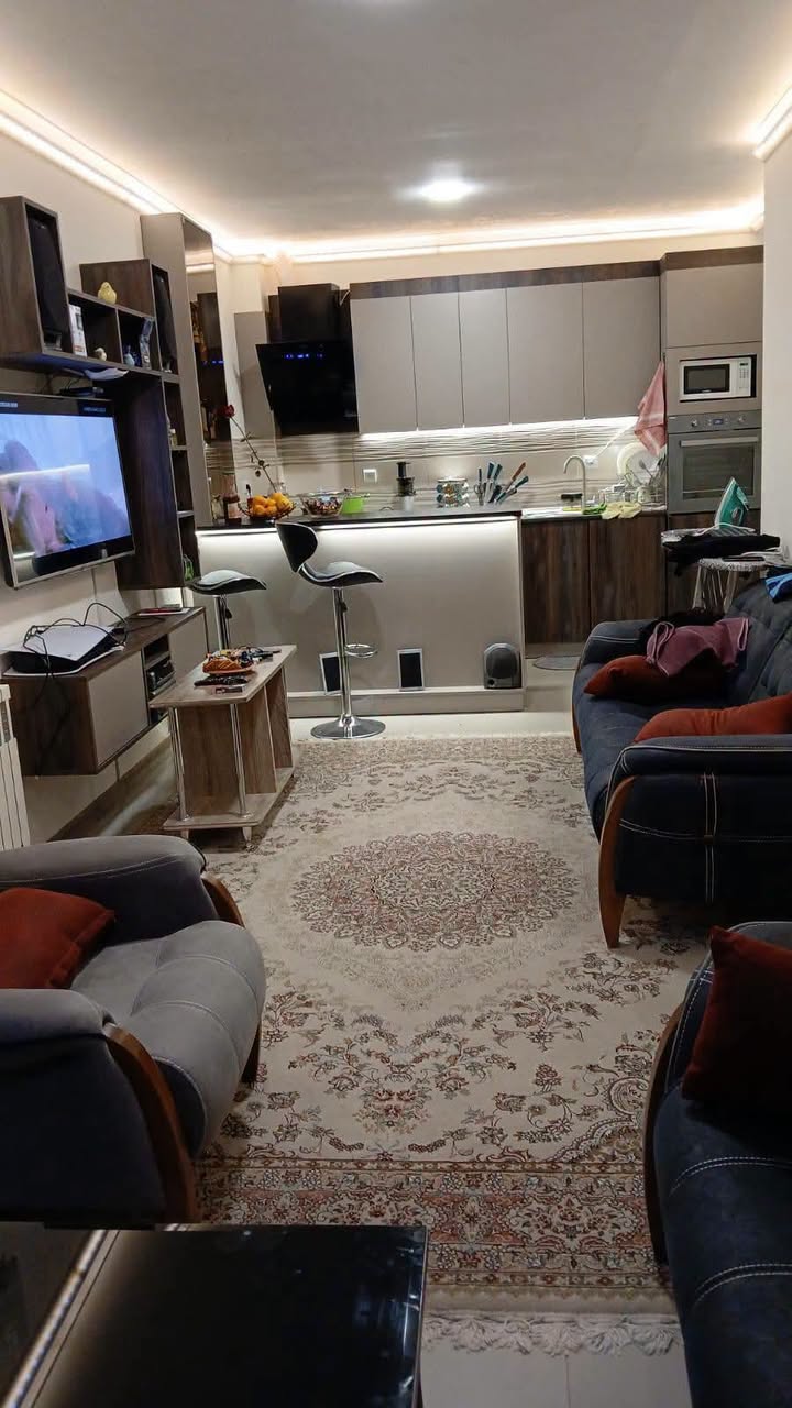 იყიდება ბინა, ბათუმი — $128,000
