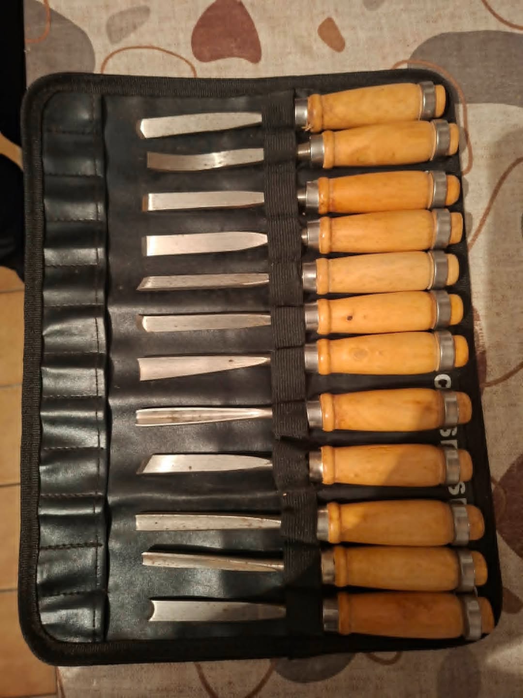 Satılık Çukurova bıçaklama makasları. Varımda Kutaisi'de