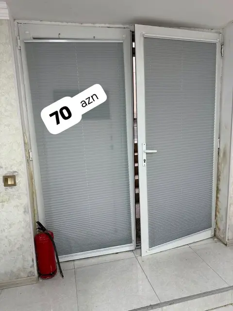 Discount available on WhatsApp, urgent, 70₼ for the door (paluz).