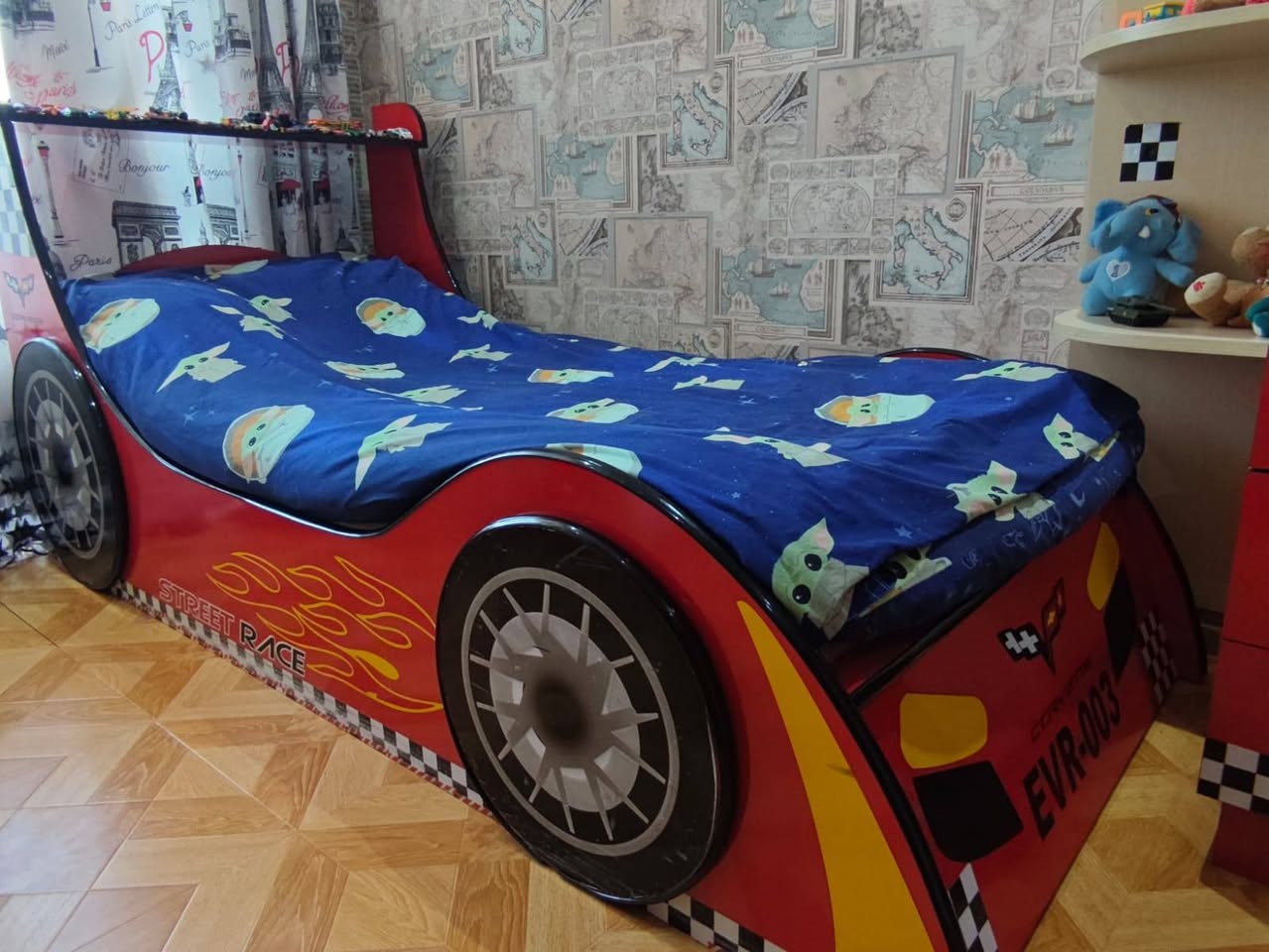 Children's car bed, furniture set