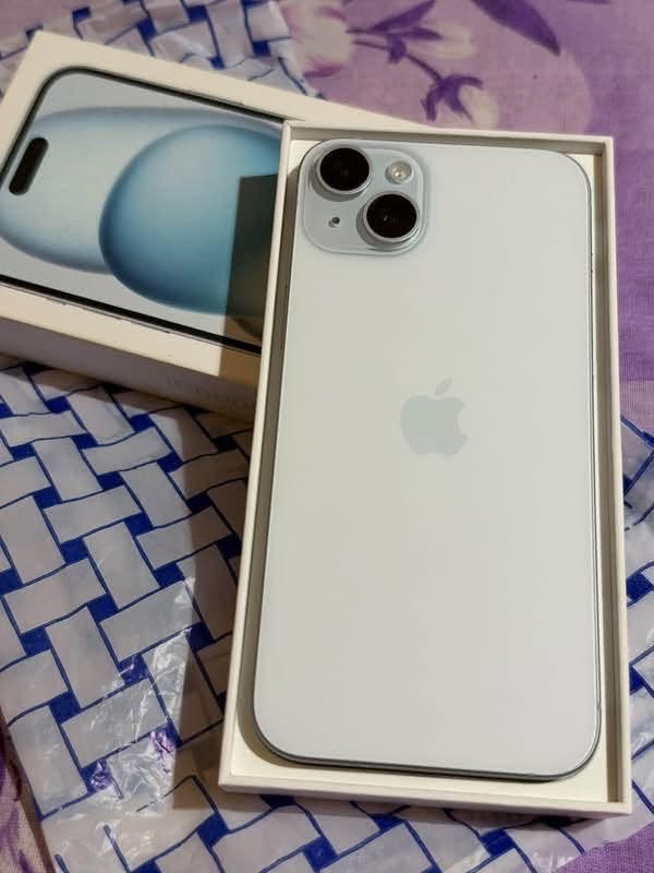 iPhone 15 Plus 256GB, battery 82%