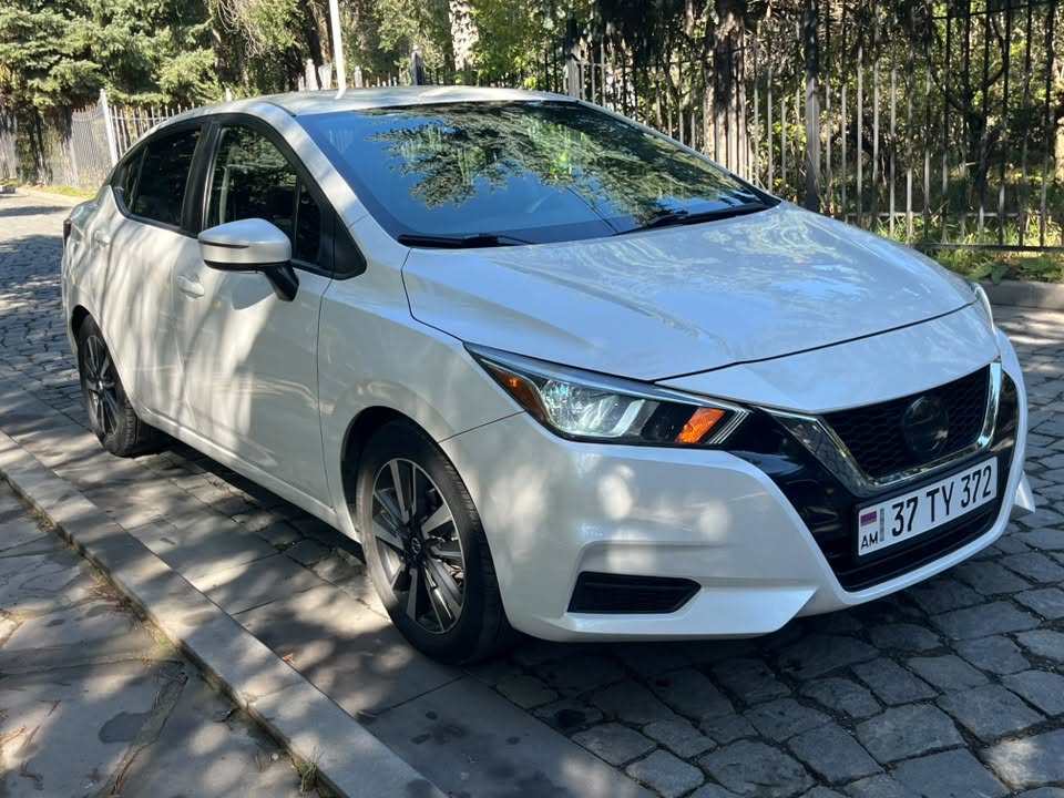 Nissan Versa 2020 Նորի նման վթարված