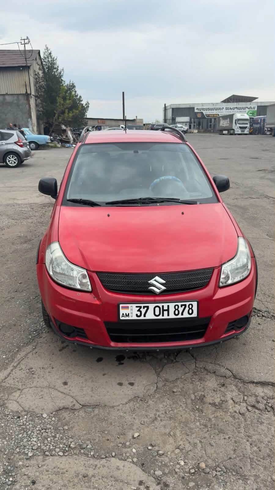 Շատ շտապ վաճառվում է Suzuki SX4 2007