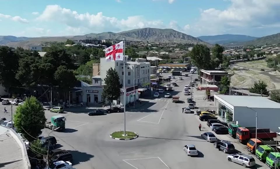 იყიდება სტერლი ქლიავი კარგია სუფრისთვის და