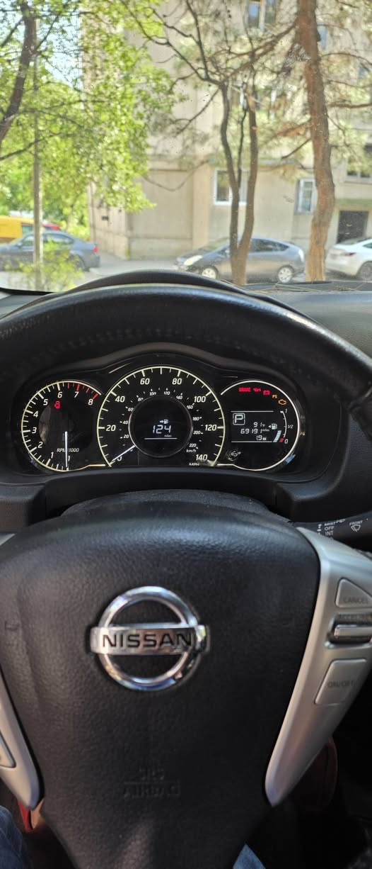 Նոյեմբեր Վերսա 2015 — 5,200$