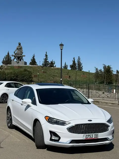 Ford Fusion 2020