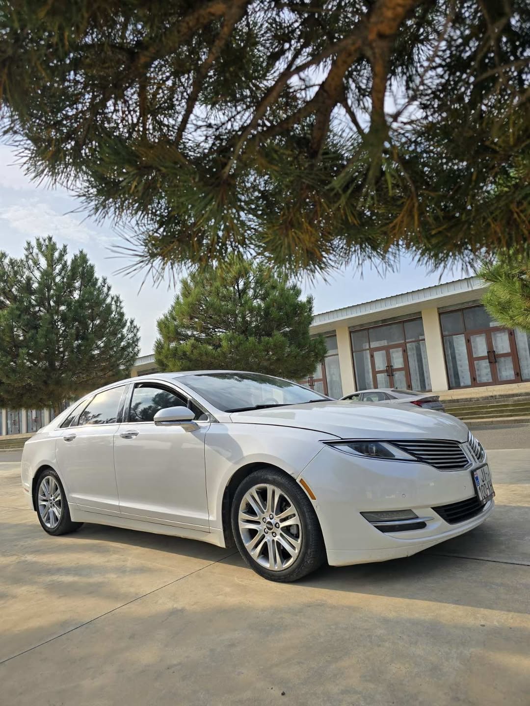 Lincoln MKZ 2014