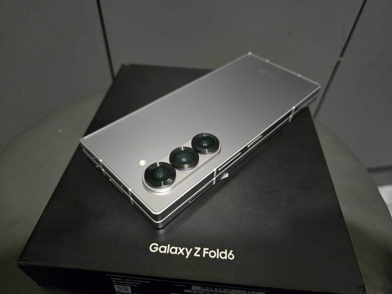 Samsung Galaxy Z Fold 6 yeni — 1,850₾