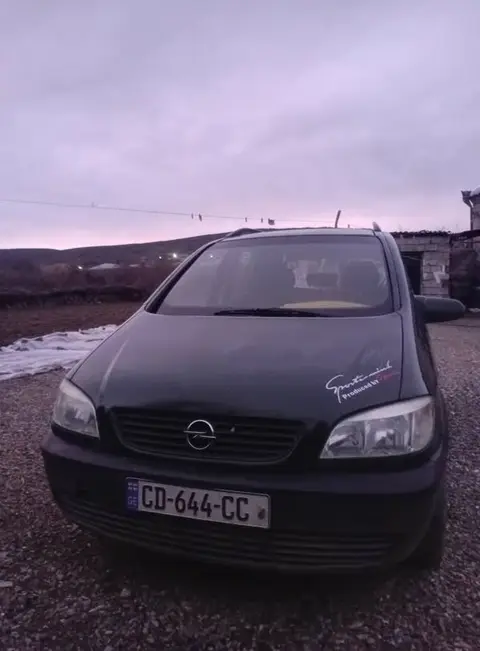 Опель Зафира 2000