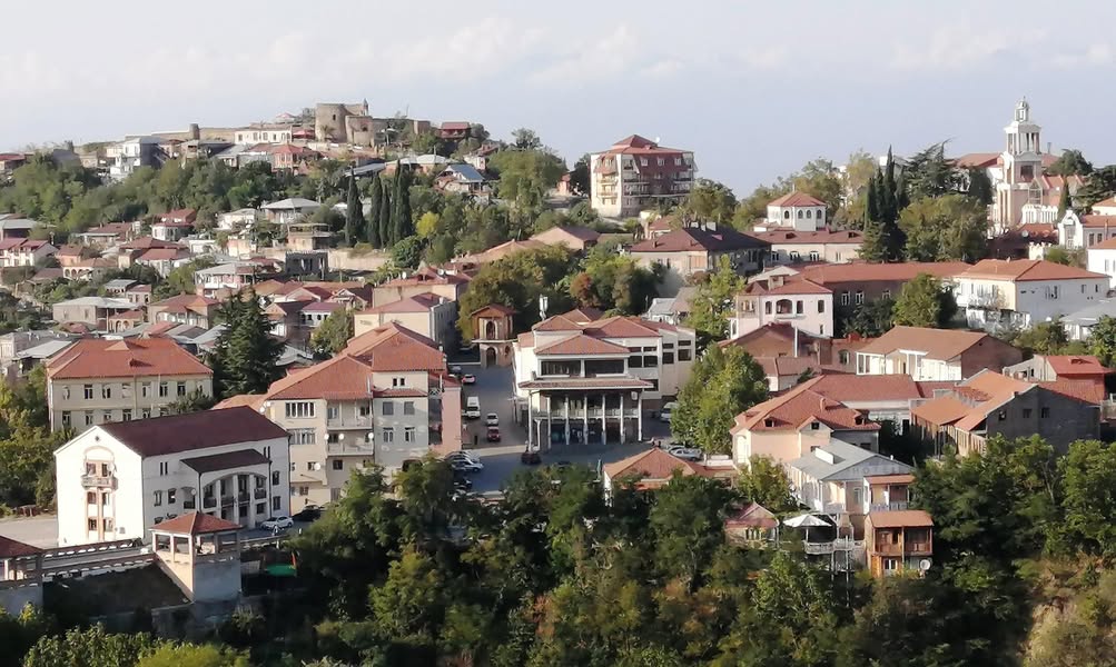 იყიდება! ორივე 60 ლ სმარტ საათი