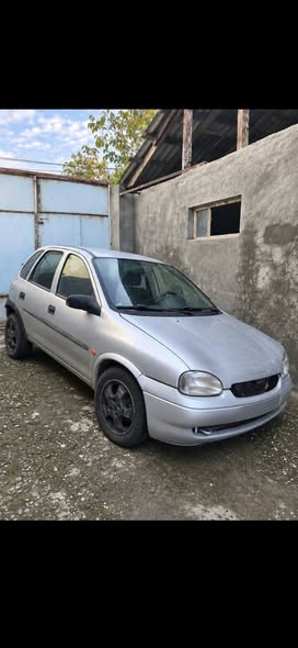 1999 car, 1.2 engine, 20,000 km driven, body chosen