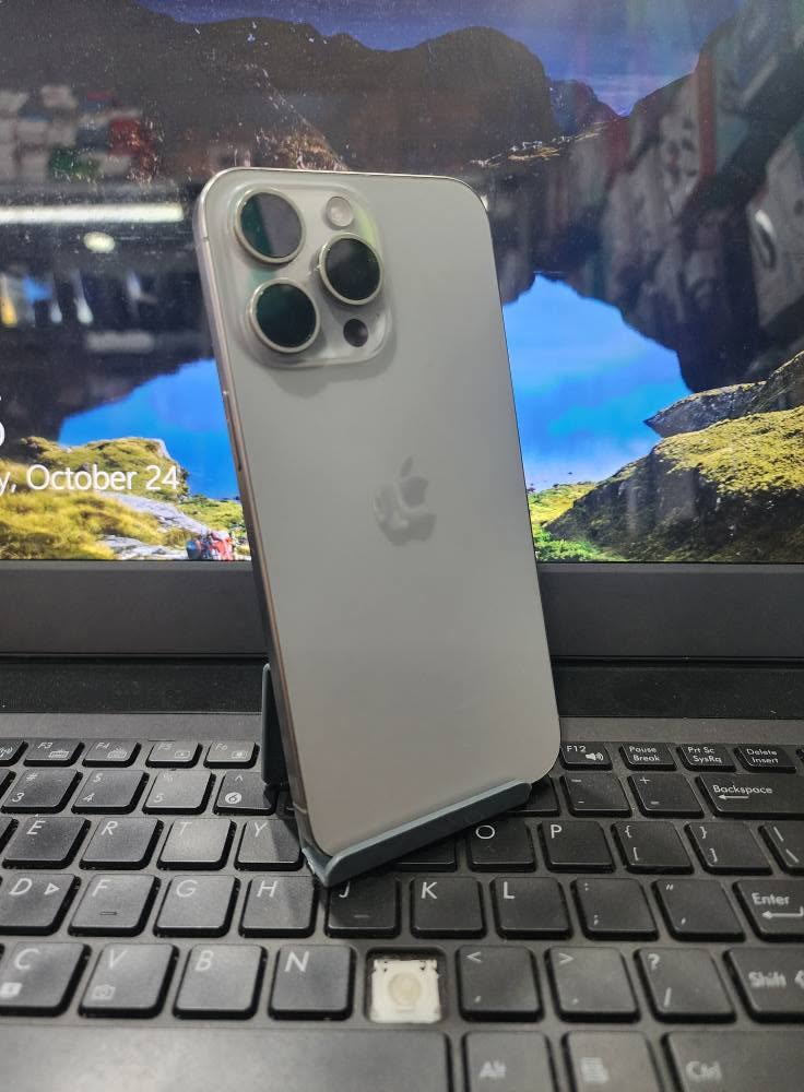 1530ლარი IPHONE 15 PROMAX 256GB