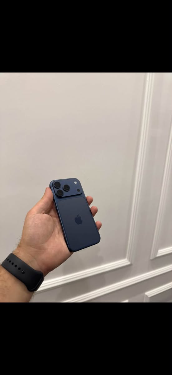 iPhone 17 Pro, 100% մարտկոց, տուփով