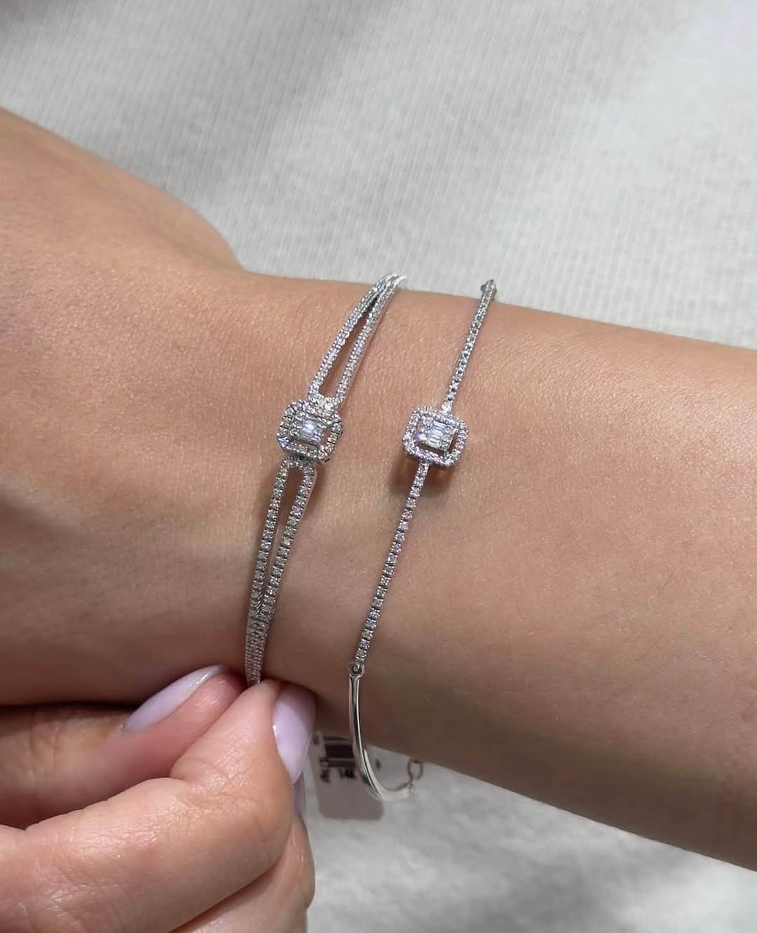 I bought a diamond bracelet and the highest collar