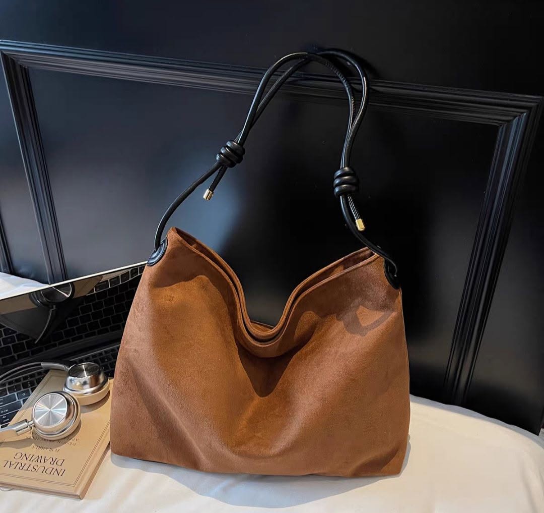 New bag, brown suede