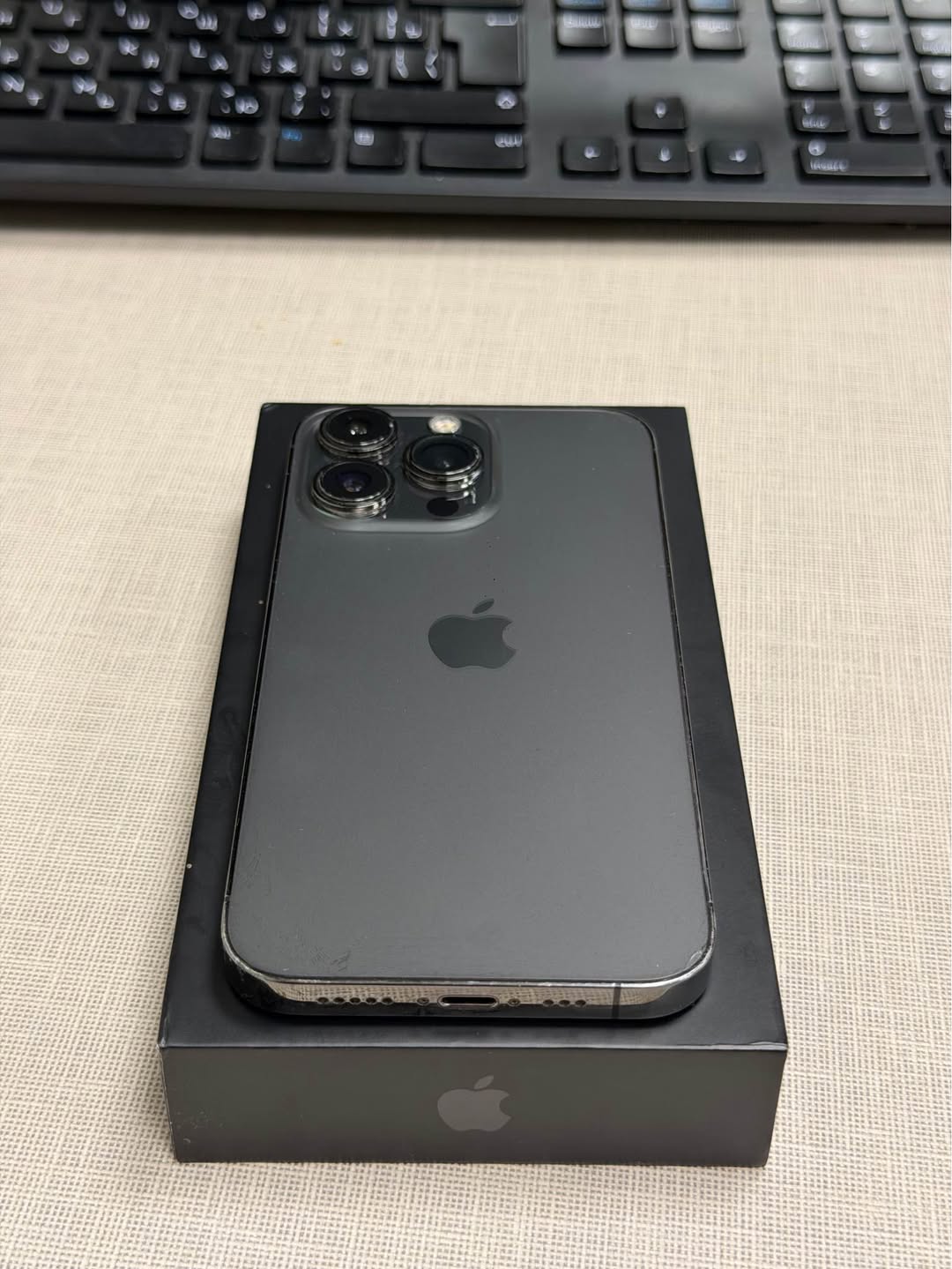 iPhone 13 Pro, ბატარეა 100%