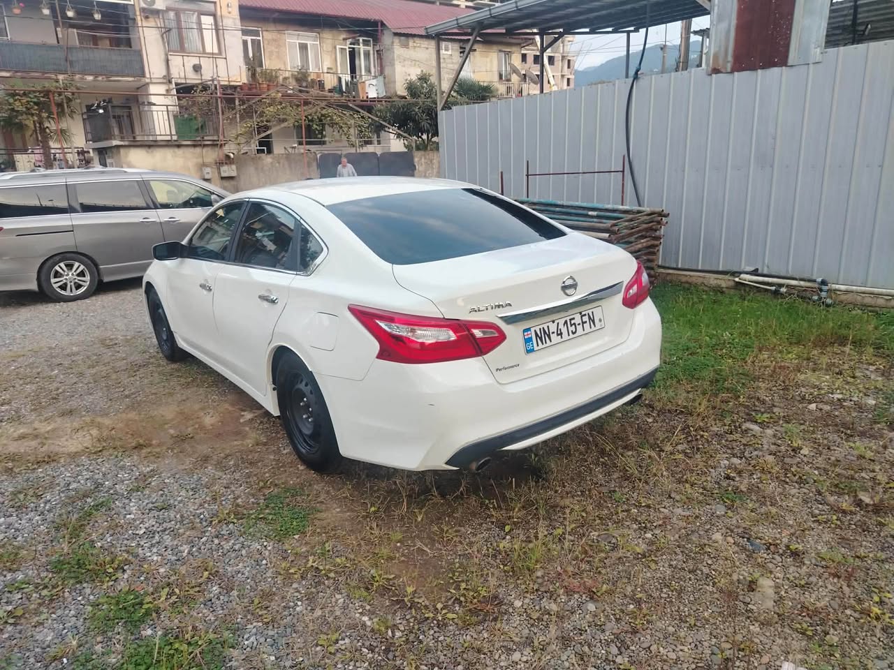 Nissan Altima, 2016, $6500