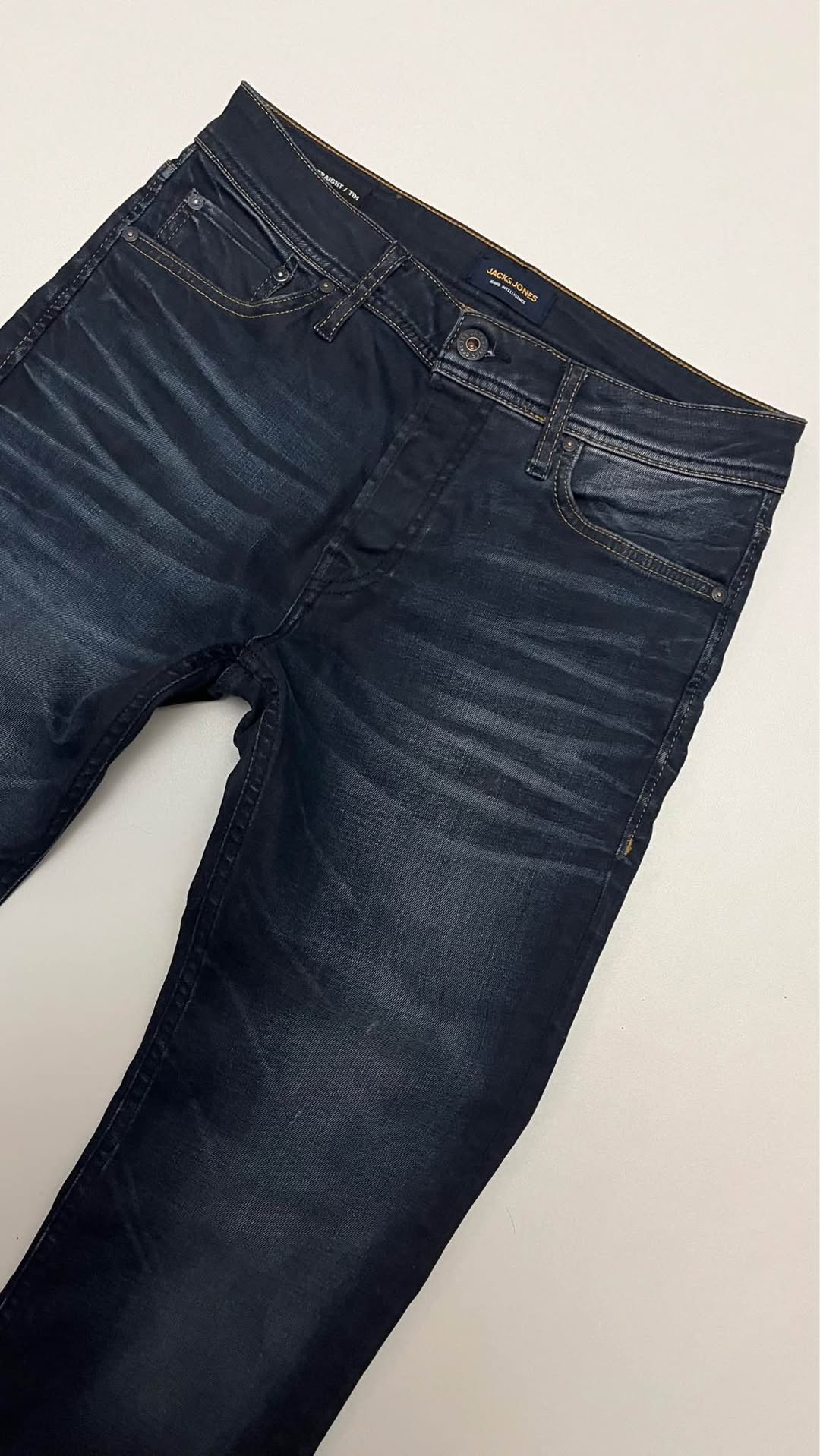 Jack & Jones düz fason jinsi