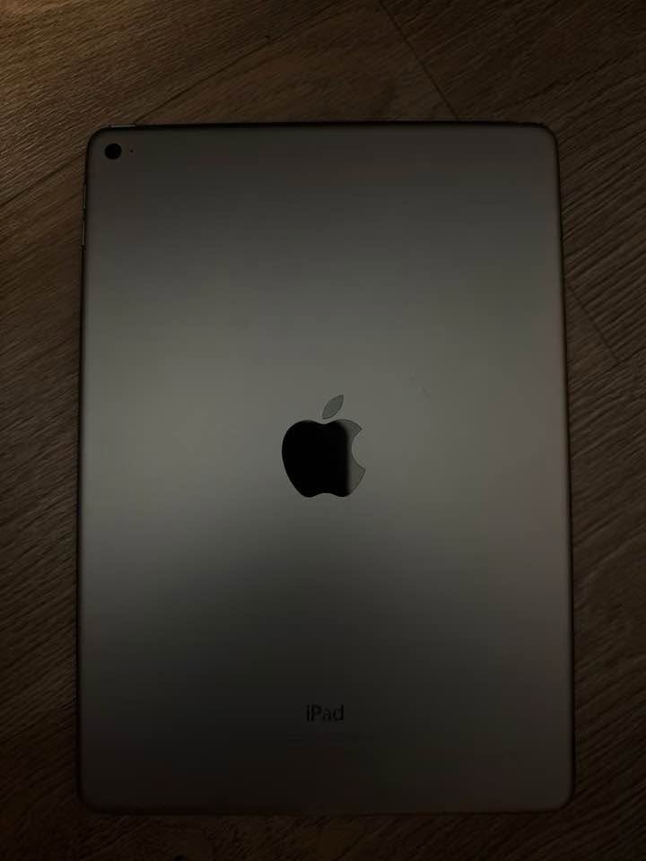 Mən orijinal Apple Ipad Air 2 almaq istəyirəm