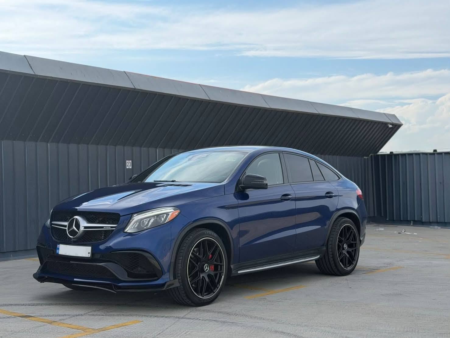 Mercedes-Benz GLE 63 S AMG Coupe 2017 — 35,000$