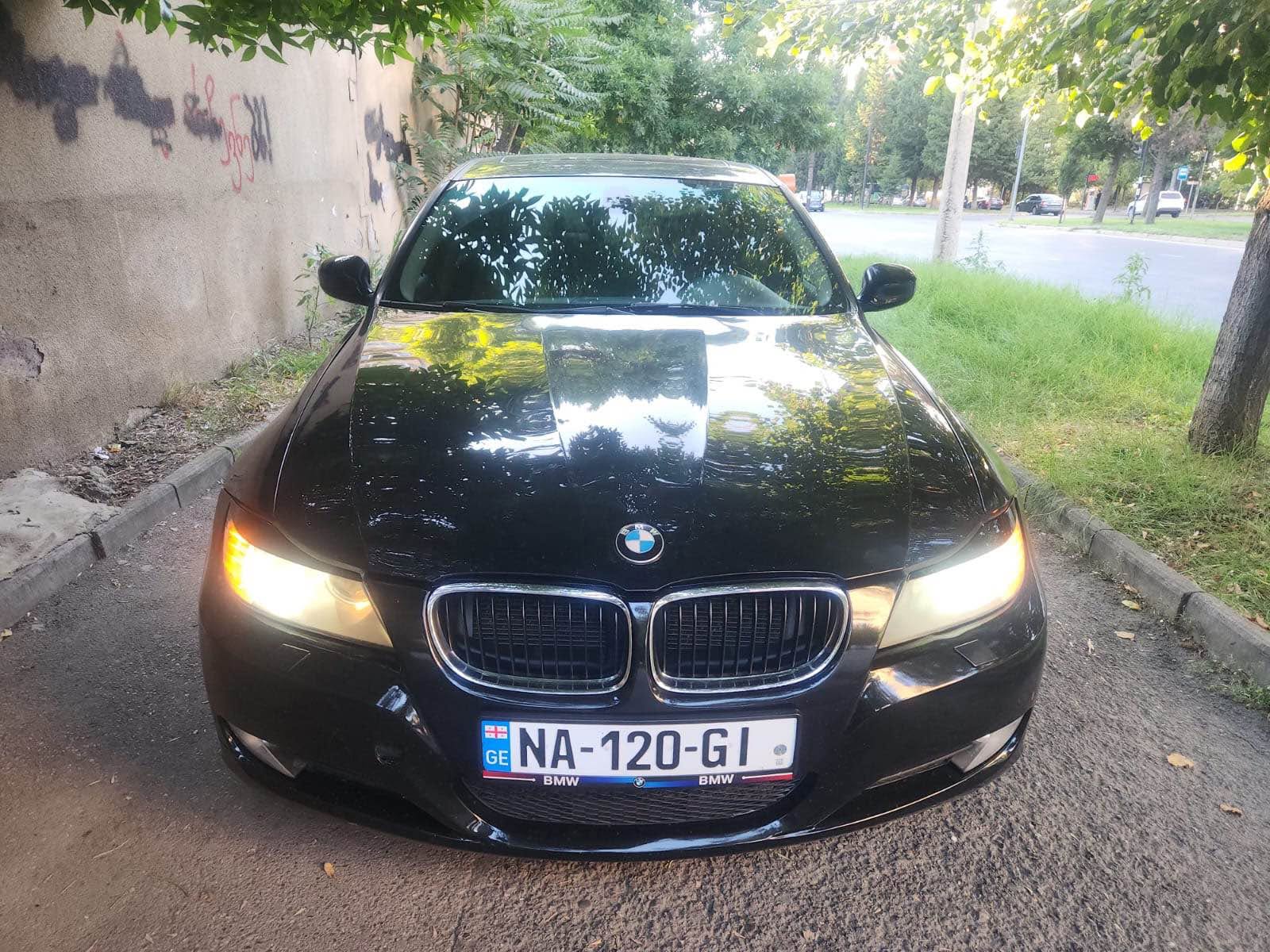 BMW 330
